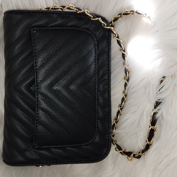 Black Quilted Leather Shoulder Bag - Picture 2 of 6